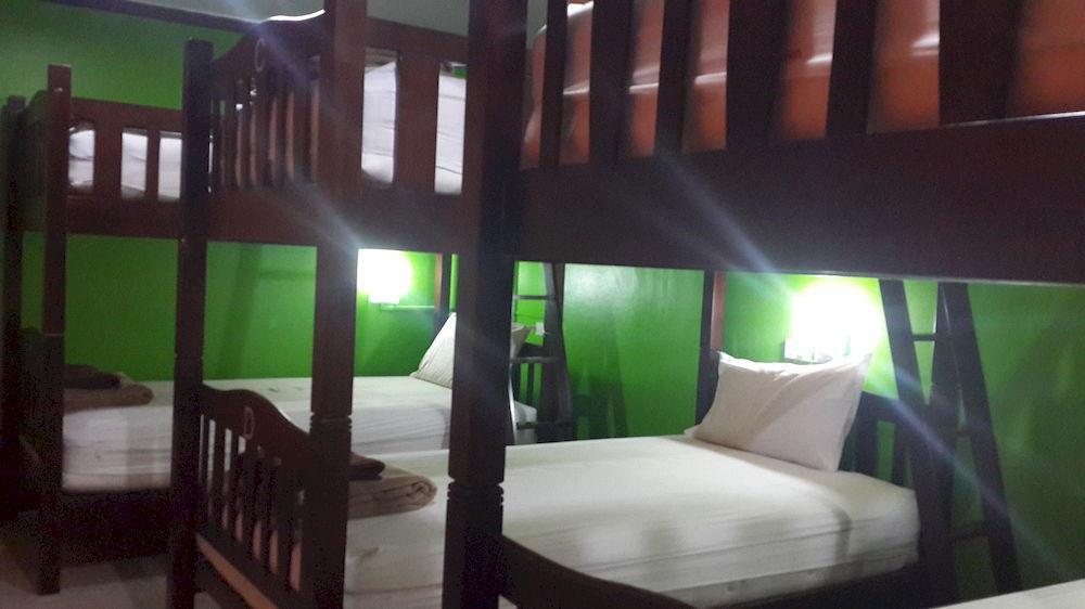 Silla Patong Hostel Exteriér fotografie